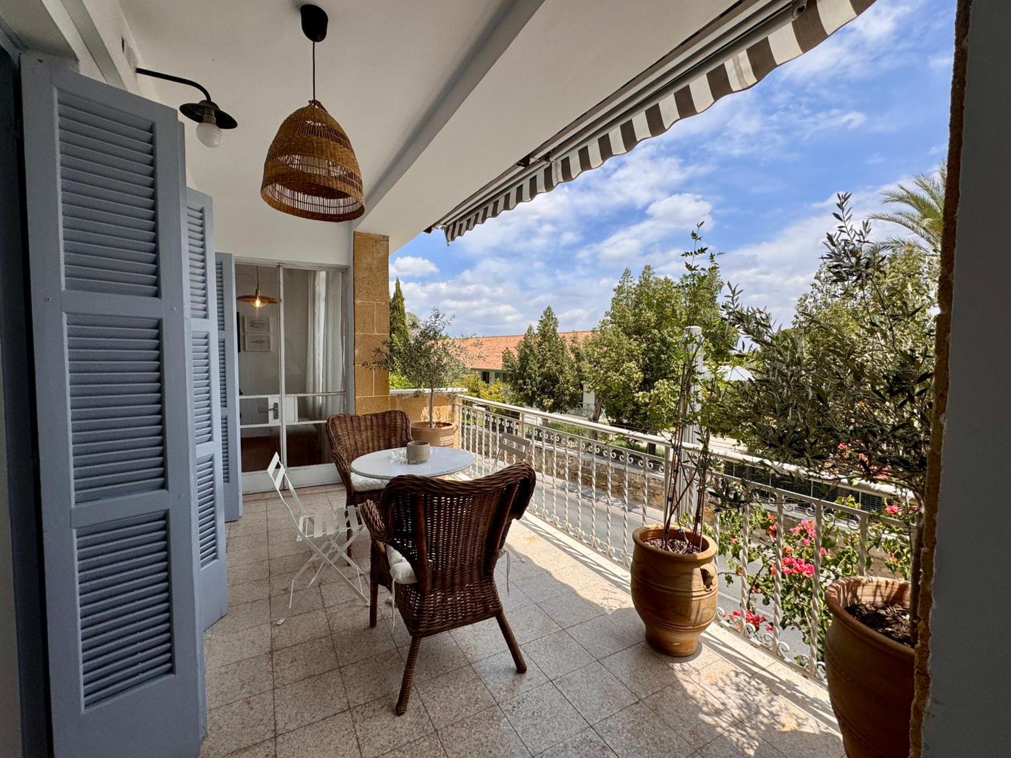 Liberty House - Central Two Bedroom Apartments Никосия Экстерьер фото