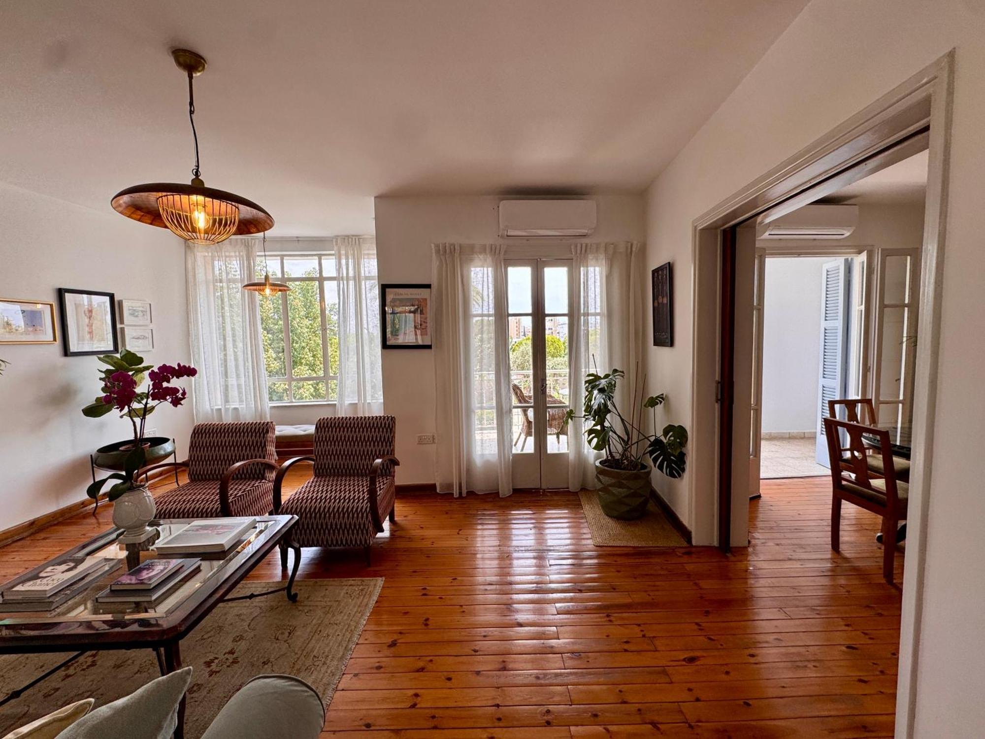 Liberty House - Central Two Bedroom Apartments Никосия Экстерьер фото
